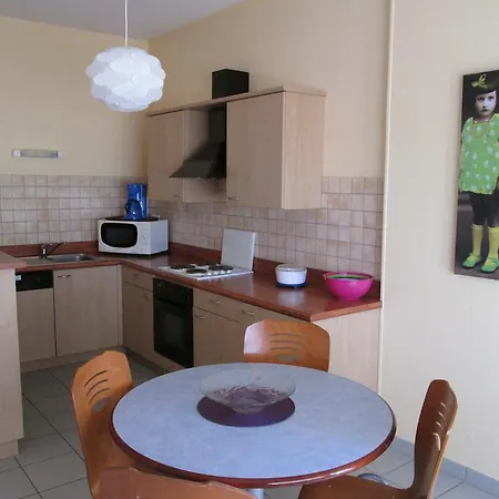 Village De De L'anse De *