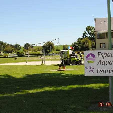 Village De De L'anse De