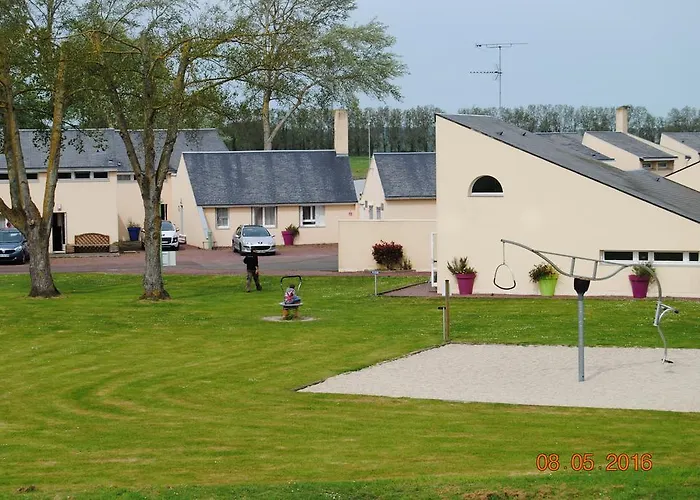 Village De De L'anse De