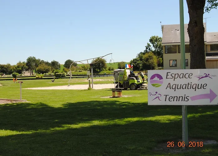 Village De De L'anse De